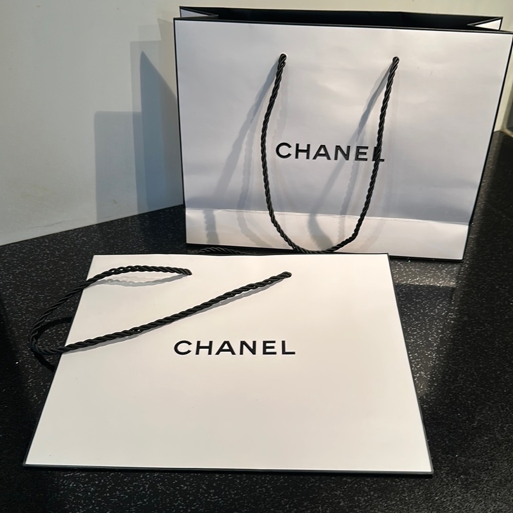 CHANEL / empty packaging